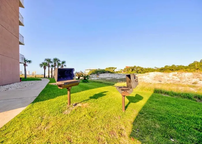 Dunes 709