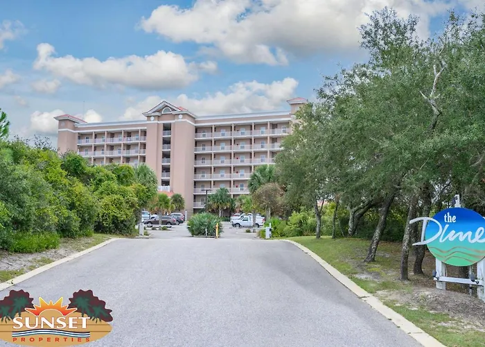 Dunes 709 Hotel